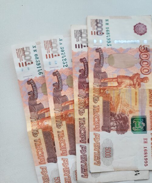 Сменил фамилию, чтобы не платить: смолянин задолжал своим детям 2 миллиона рублей