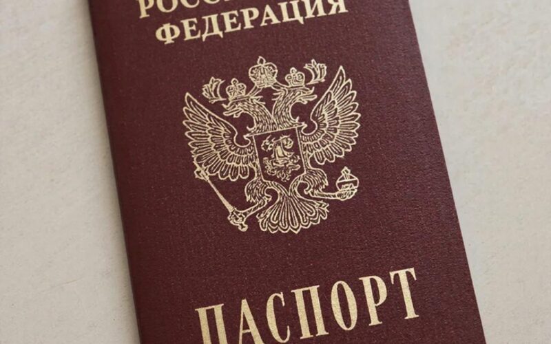 Для поездки в Белоруссию детям до 14 лет потребуется загранпаспорт