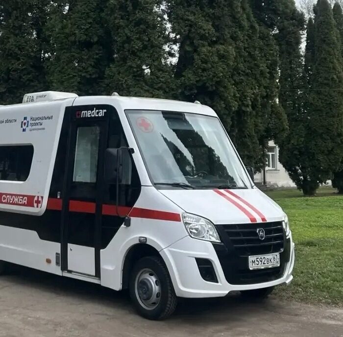 Здоровье на колесах: как мобильные комплексы меняют медицину в смоленской глубинке
