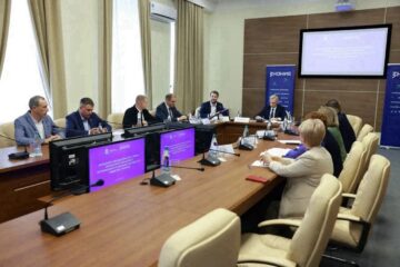 «Знание» на службе региона: в Смоленске определили задачи просветительского общества