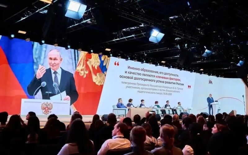 От сварки до нацпроектов: студентка из Смоленской области представила регион на федеральном уровне