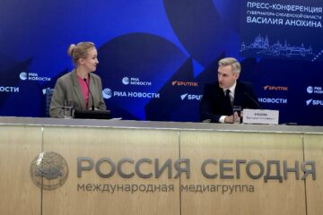 Василий Анохин: Смоленская область поддерживает защитников и развивает Молодёжную столицу