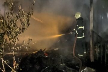 Сосед спас женщину из горящего дома под Смоленском