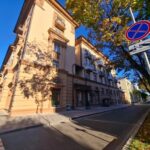 В Смоленске обновили фасады домов и дворовое освещение